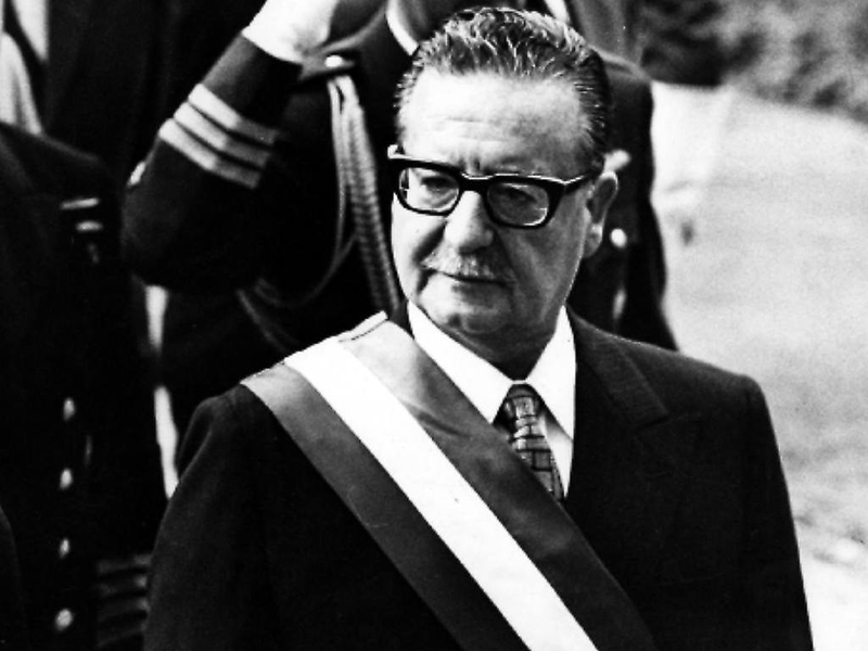 Salvador Allende era parente di Isabel