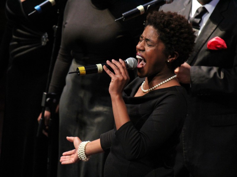 Natale a teatro: una cantante Gospel