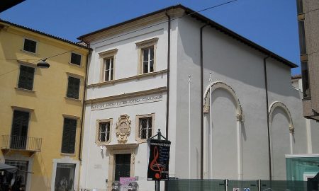 Biblioteca Civica Verona Ingresso
