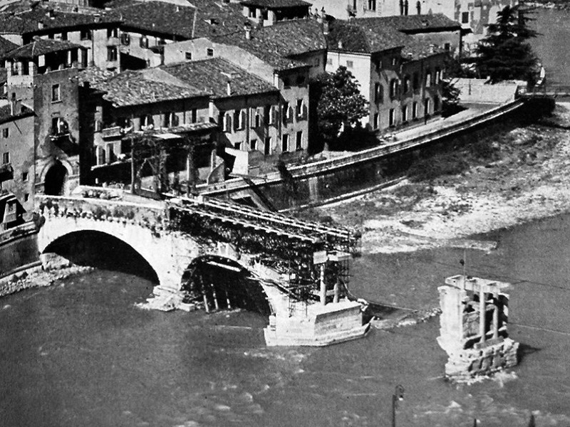 Ponte Pietra Ricostruzione Liberazione