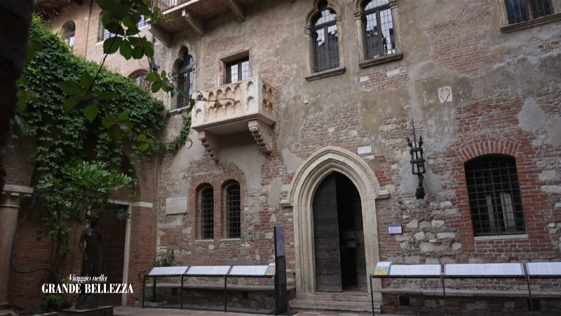 Balcone della casa di Giulietta (crediti: Mediaset)