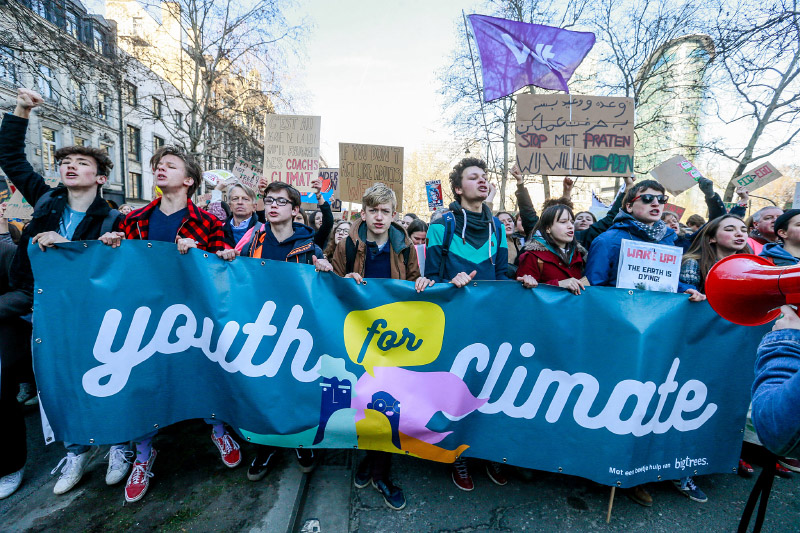 Giovani in protesta per l'emergenza climatica