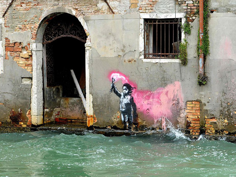 Banksy, Migrant child, Venezia