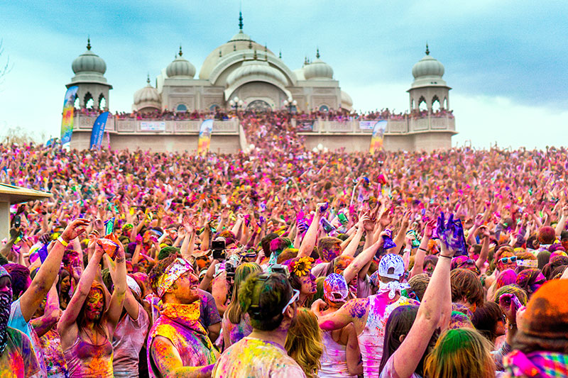 Il festival Holi in India