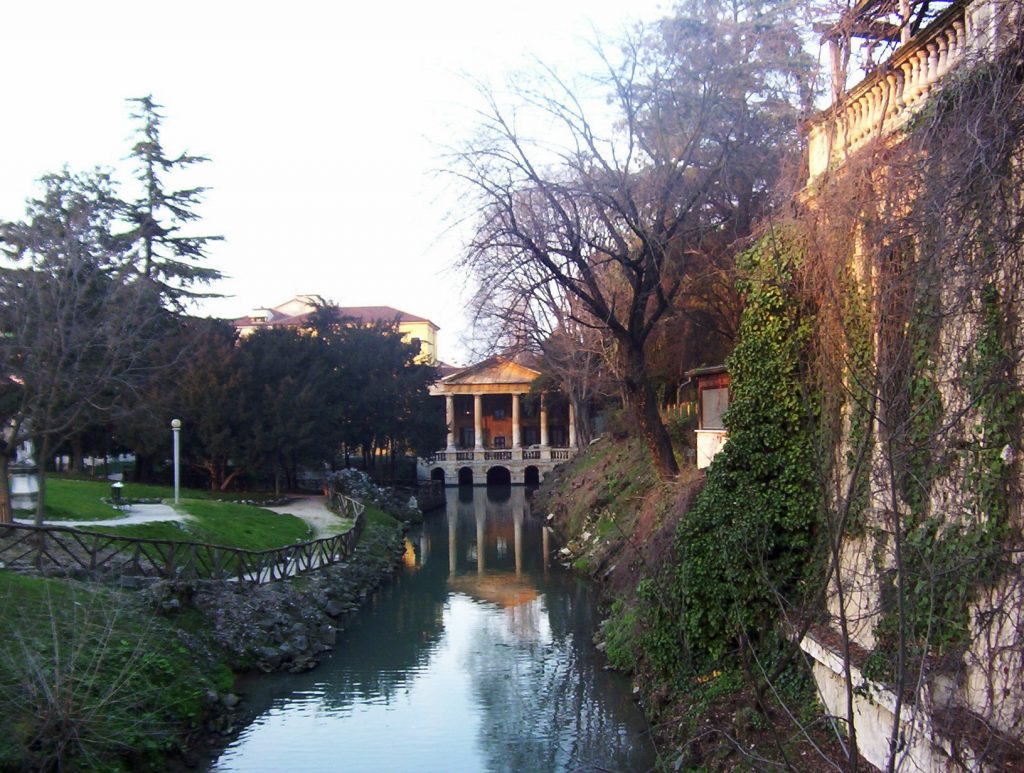 Loggia Valmarana Palladio Giardini Salvi