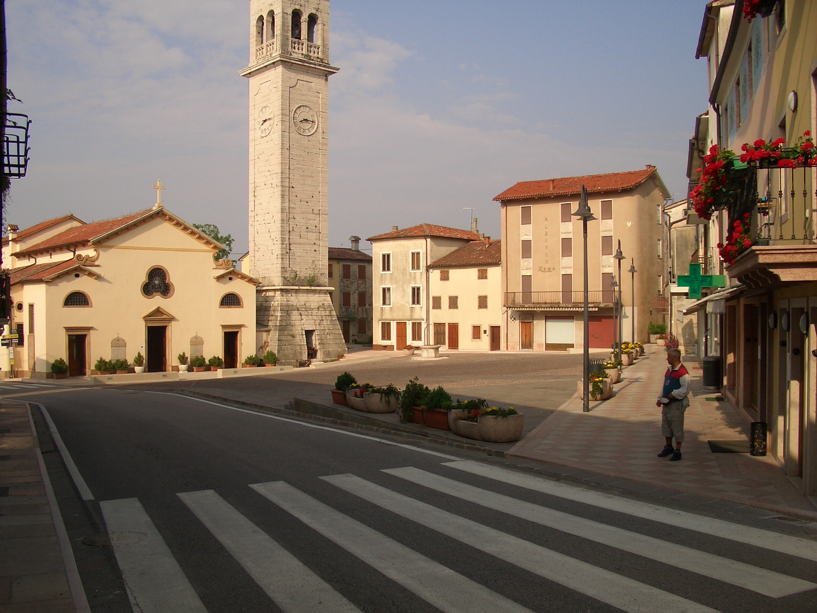 Piazza Di Conco