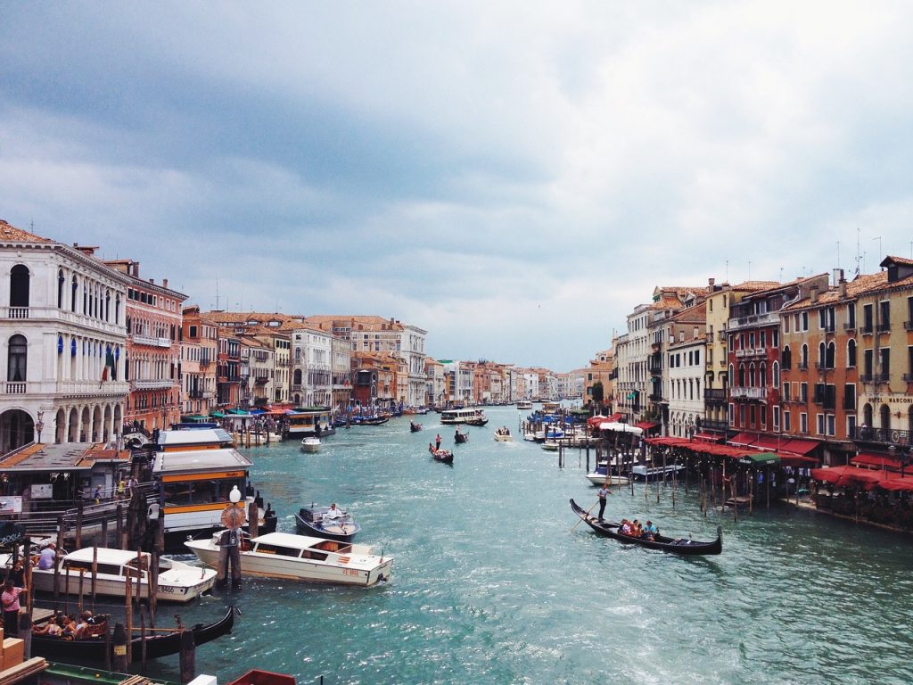 Turismo delle radici - Canale Di Venezia in foto